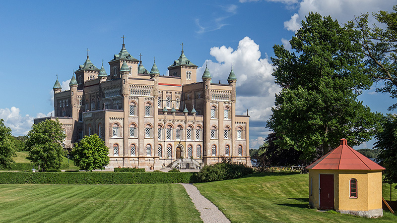 Sundby slott & Miniature Kingdom